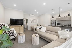 9 Madeira Close, Whitby, Porirua, Wellington, 5024, New Zealand