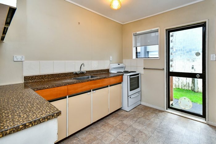 3/6 Maru Road, Takanini, Papakura, Auckland, 2112, New Zealand