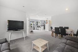 35 Rifleman Rise, Unsworth Heights, North Shore City, Auckland, 0632, New Zealand
