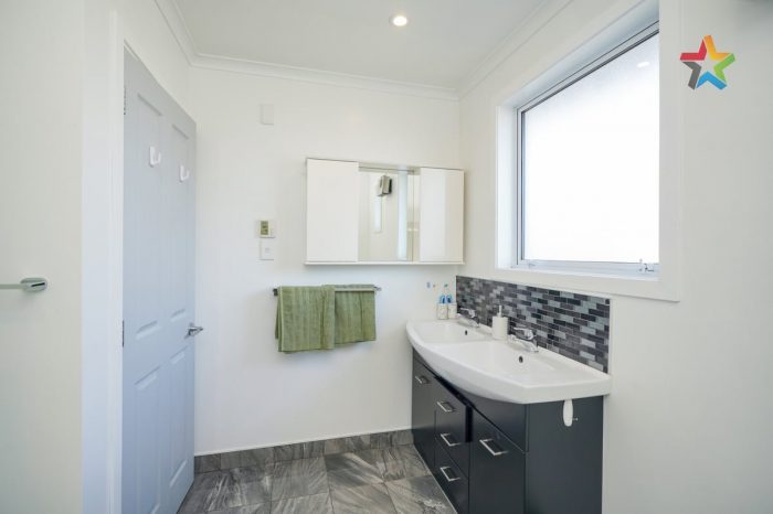 18 Orwell Crescent, Newfield, Invercargill, Southland, 9812, New Zealand