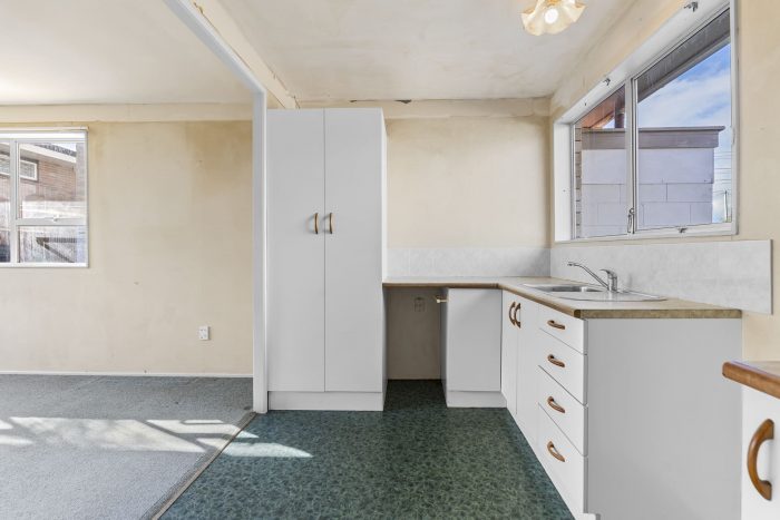 2/50 Paynters Avenue, Strandon, New Plymouth, Taranaki, 4312, New Zealand
