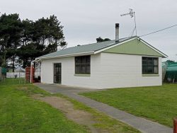 65 Punga Street, Tangimoana, Manawatu, Manawatu / Whanganui, 4822, New Zealand