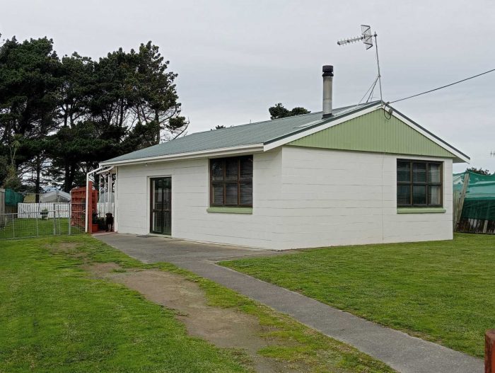 65 Punga Street, Tangimoana, Manawatu, Manawatu / Whanganui, 4822, New Zealand