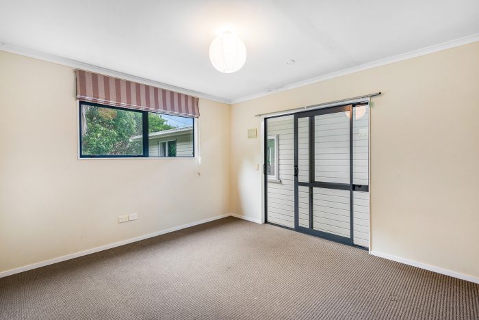 33 Queen Street, Brighton, Dunedin, Otago, 9035, New Zealand