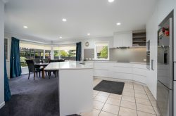 7 Cooper Crescent, Cambridge, Waipa, Waikato, 3434, New Zealand