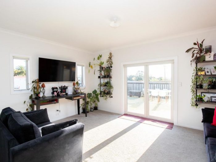8 Fernleigh Street, Kerepehi, Hauraki, Waikato, 3671, New Zealand