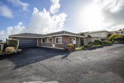 4/3 Sandel Rise, Merrilands, New Plymouth, Taranaki, 4312, New Zealand