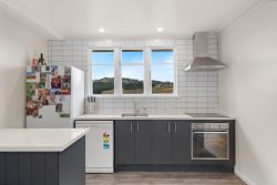 30 Scotland Terrace, Green Island, Dunedin, Otago, 9018, New Zealand