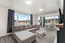 30 Scotland Terrace, Green Island, Dunedin, Otago, 9018, New Zealand