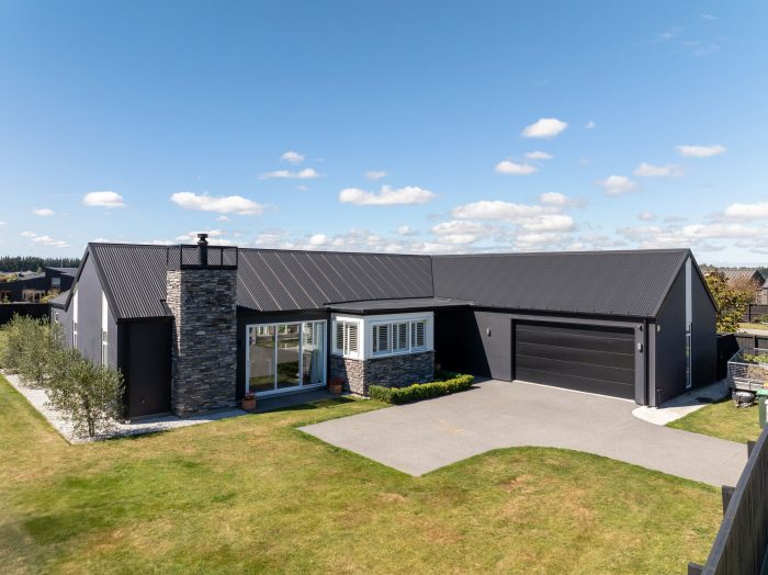 10 Silver Peaks Drive, West Melton, Selwyn, Canterbury, 7618, New Zealand