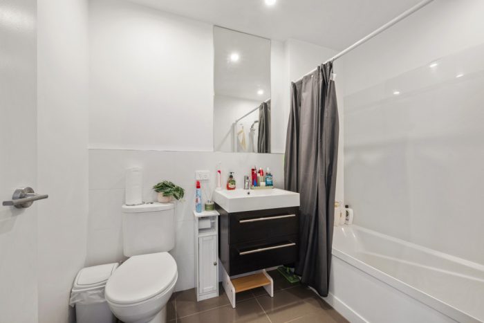 8/24 Princess Terrace, Newtown, Wellington, 6021, New Zealand