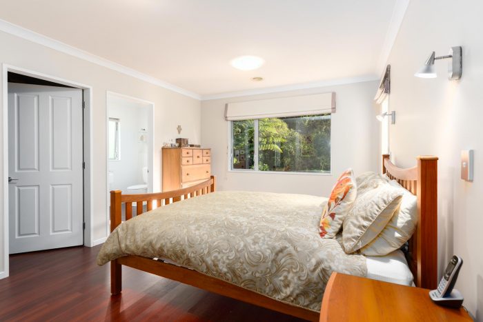 212 Westchester Drive, Churton Park, Wellington, 6037, New Zealand