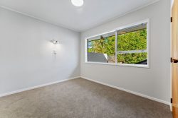 2/63 Ocean View Road, Hillcrest, North Shore City, Auckland, 0627, New Zealand