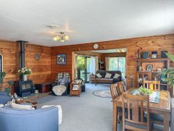 64 Abel Tasman Drive, Golden Bay, Tasman, Nelson / Tasman, 7110, New Zealand