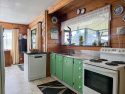 64 Abel Tasman Drive, Golden Bay, Tasman, Nelson / Tasman, 7110, New Zealand