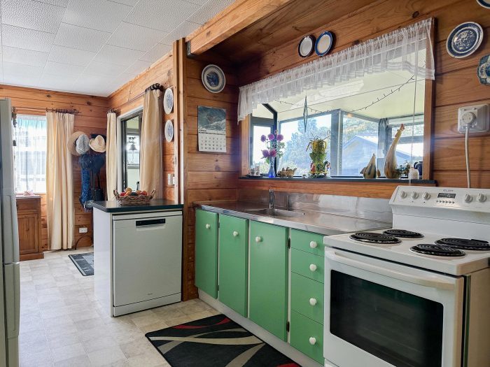 64 Abel Tasman Drive, Golden Bay, Tasman, Nelson / Tasman, 7110, New Zealand