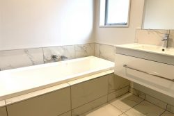 21 Ashley Drive, Paroa, Grey, West Coast, 7805, New Zealand