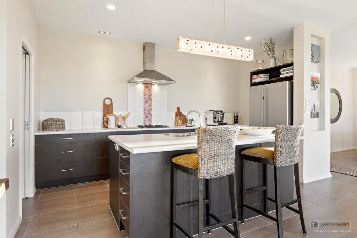 135B Hutchinson Road, Helensville, Rodney, Auckland, 0875, New Zealand