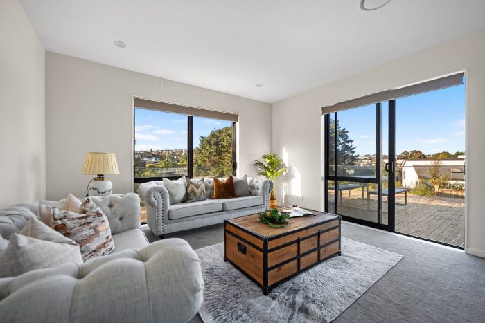 14 Rathmullen Place, Pinehill, North Shore City, Auckland, 0632, New Zealand