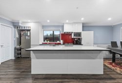 15 Carn Place, Weymouth, Manukau City, Auckland, 2103, New Zealand