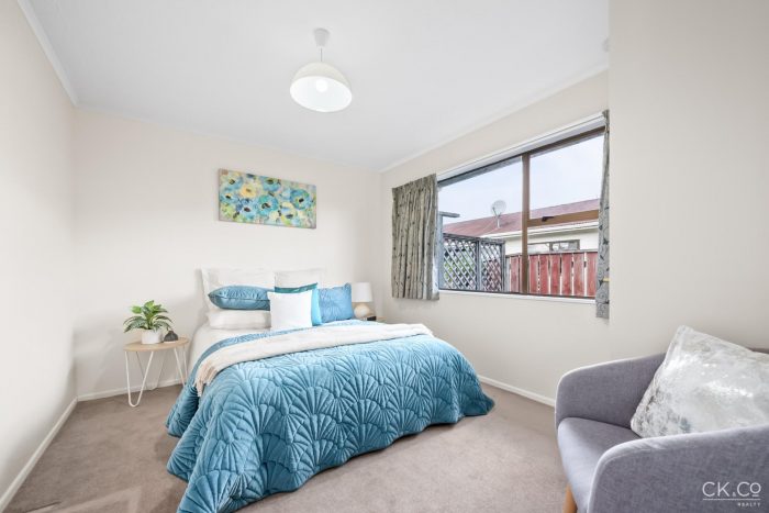 17 King Charles Drive, Kingsley Heights, Upper Hutt, Wellington, 5018, New Zealand