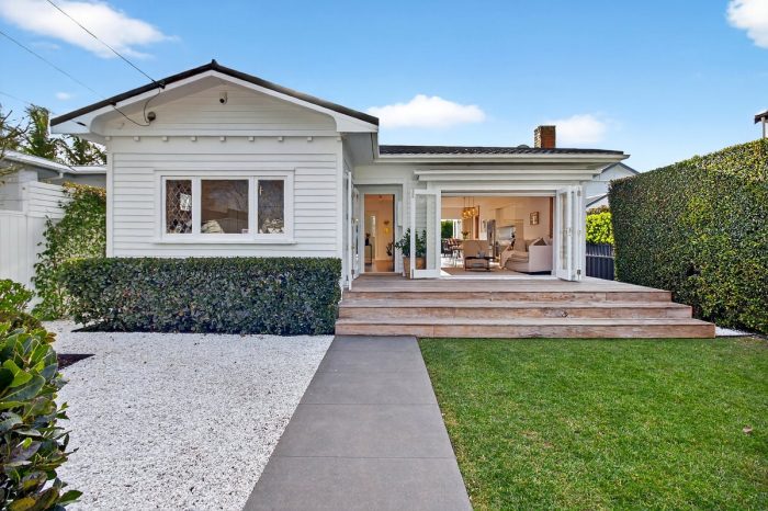 46 Dignan Street, Point Chevalier, Auckland, 1022, New Zealand