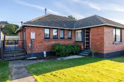 72 Dovecote Avenue, Corstorphine, Dunedin, Otago, 9012, New Zealand