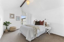 1 La Salle Drive, Westown, New Plymouth, Taranaki, 4310, New Zealand