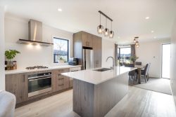 38 Mawai Hakona Drive, Wallaceville, Upper Hutt, Wellington, 5018, New Zealand
