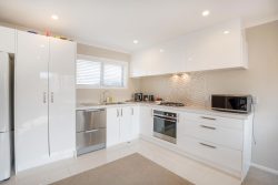 4/113 Moorefield Road, Johnsonville, Wellington, 6037, New Zealand