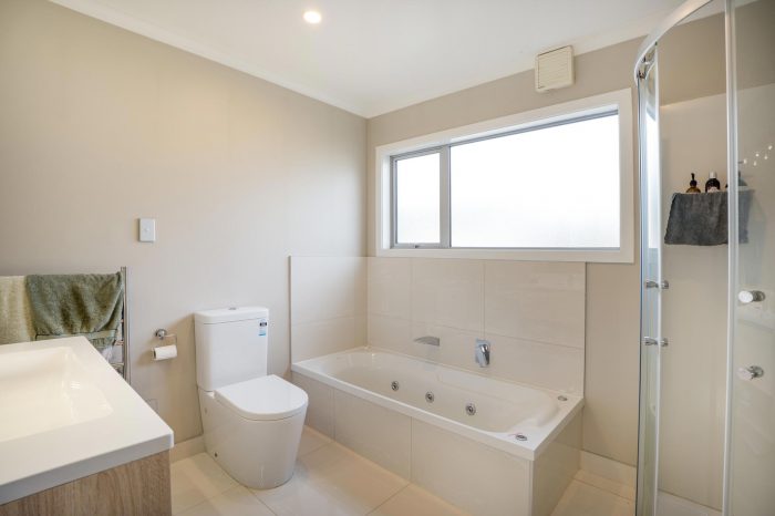 4/113 Moorefield Road, Johnsonville, Wellington, 6037, New Zealand