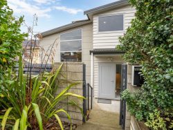 1/113 Moorefield Road, Johnsonville, Wellington, 6037, New Zealand