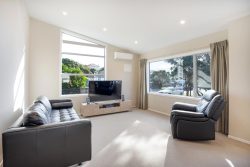 1/113 Moorefield Road, Johnsonville, Wellington, 6037, New Zealand