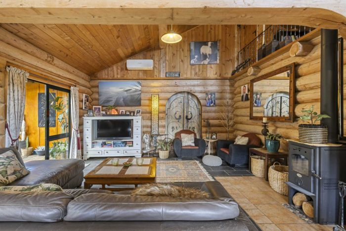 944 Old Mountain Road, Raglan, Waikato, 3295, New Zealand