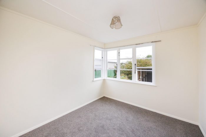 12 Tweed Street, Roslyn, Palmerston North, Manawatu / Whanganui, 4414, New Zealand