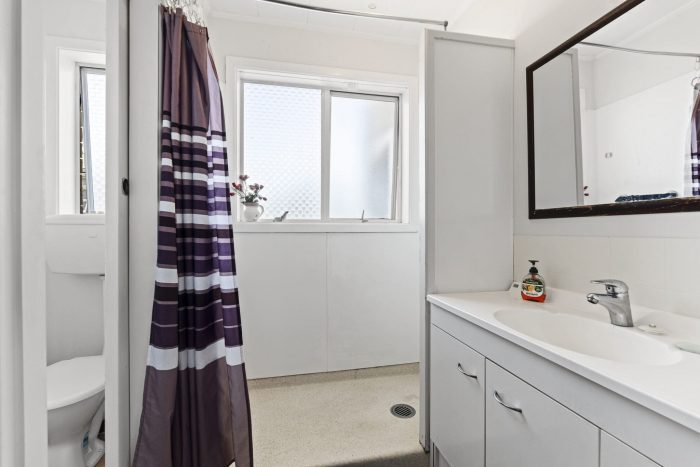 2/194 Powderham Street, New Plymouth, Taranaki, 4310, New Zealand