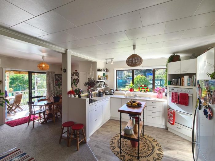 15 Driving Creek Road, Coromandel, Thames-Coromandel, Waikato, 3506, New Zealand
