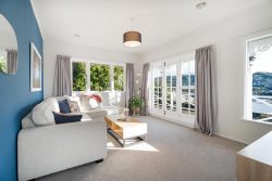 8 Sheridan Terrace, Johnsonville, Wellington, 6037, New Zealand