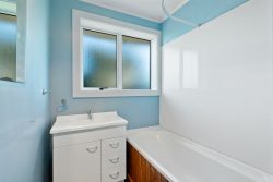 151 Stenhope Crescent, Concord, Dunedin, Otago, 9018, New Zealand