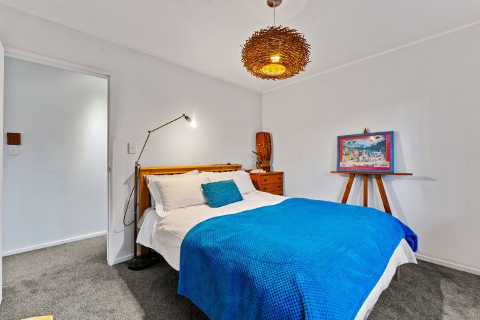 2/962 Beach Road, Torbay, North Shore City, Auckland, 0630, New Zealand