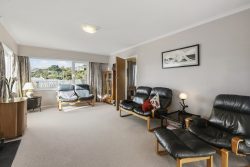 11 Diane Grove, Paparangi, Wellington, 6037, New Zealand