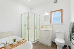 10 Traquair Street, Corstorphine, Dunedin, Otago, 9012, New Zealand