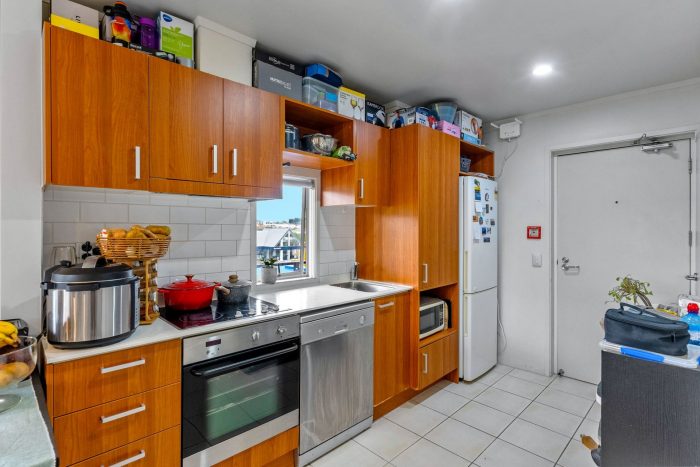 2D/4 Kell Drive, Albany, North Shore City, Auckland, 0632, New Zealand