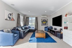 1/296 Wairau Road, Glenfield, North Shore City, Auckland, 0629, New Zealand