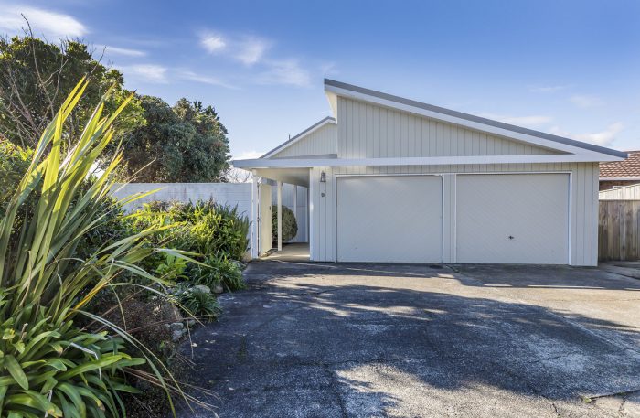 300B Paremata Road, Whitby, Porirua, Wellington, 5381, New Zealand