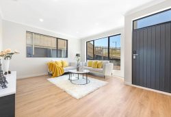 20 Bendridge Street, Flat Bush, Manukau City, Auckland, 2019, New Zealand