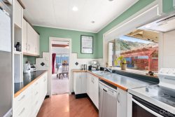 22 Denver Grove, Totara Park, Upper Hutt, Wellington, 5018, New Zealand