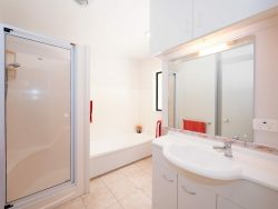 36A Kings Road, Paihia, Far North, Northland, 0200, New Zealand