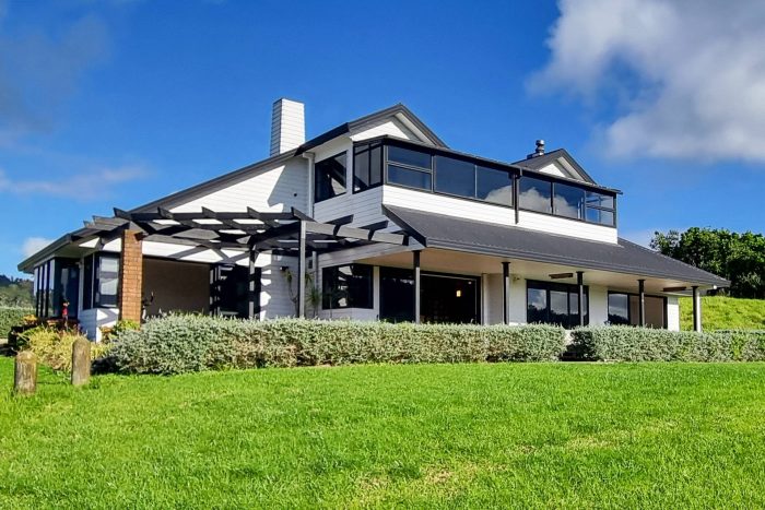 384 Pine Valley Road, Dairy Flat, Rodney, Auckland, 0794, New Zealand