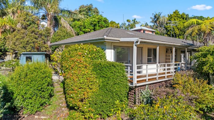 2/3 Holt Avenue, Torbay, North Shore City, Auckland, 4702, New Zealand